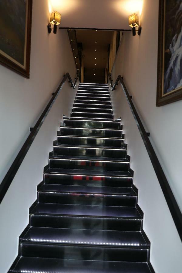 Hotel Aglon Vlore Ngoại thất bức ảnh